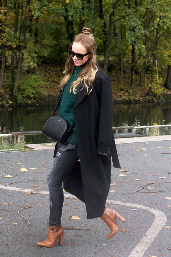 FLOATING BOHEMIAN_11